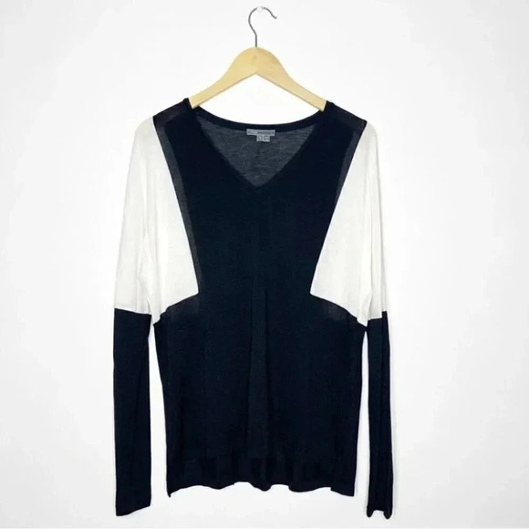 Vince Colorblock Long Sleeve Tee in Black & Bone Size Small Revolve - Picture 2 of 5
